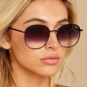 QUAY Jezabell Sunglasses